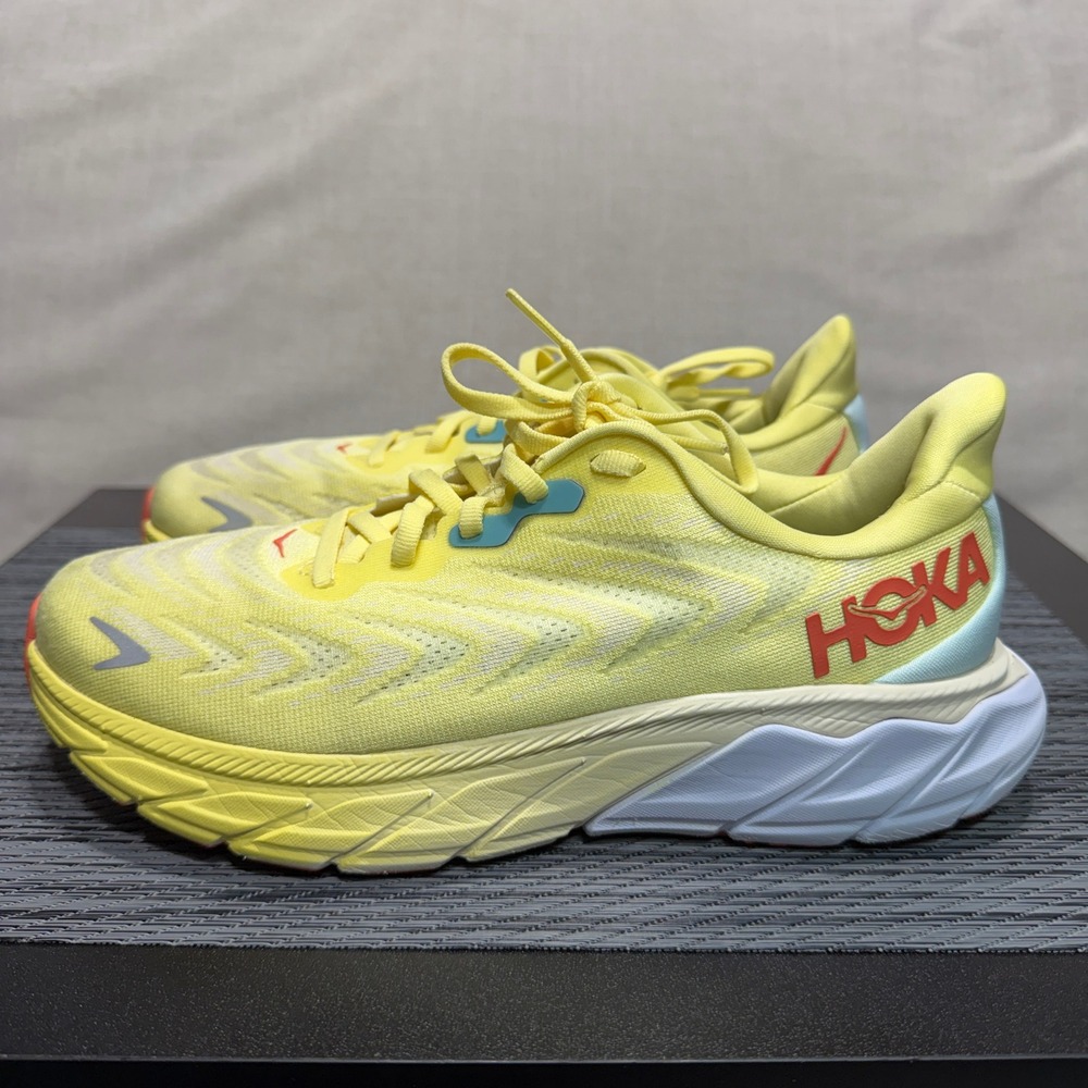 Hoka One Arahi 6 Running Shoes - Womens 7.5 - Yellow 1123195 YPSC